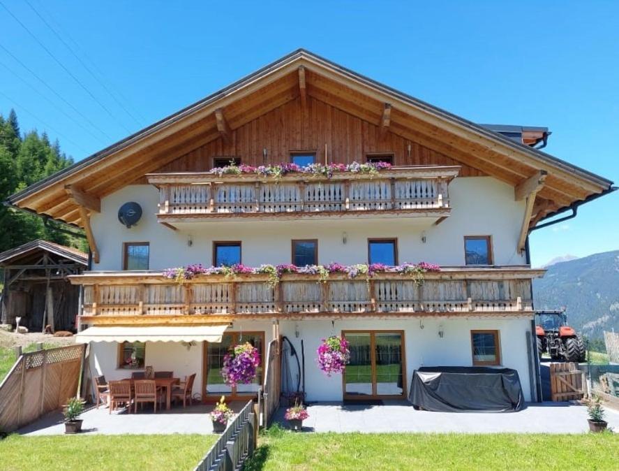 Ferienwohnungen Jenewein Грис-на-Бреннере Экстерьер фото